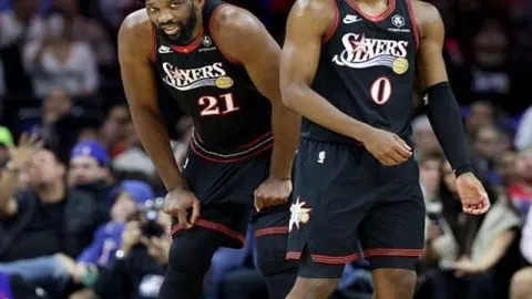 Paige Spiranac情人节勇敢秀性感内衣，重塑自我风采